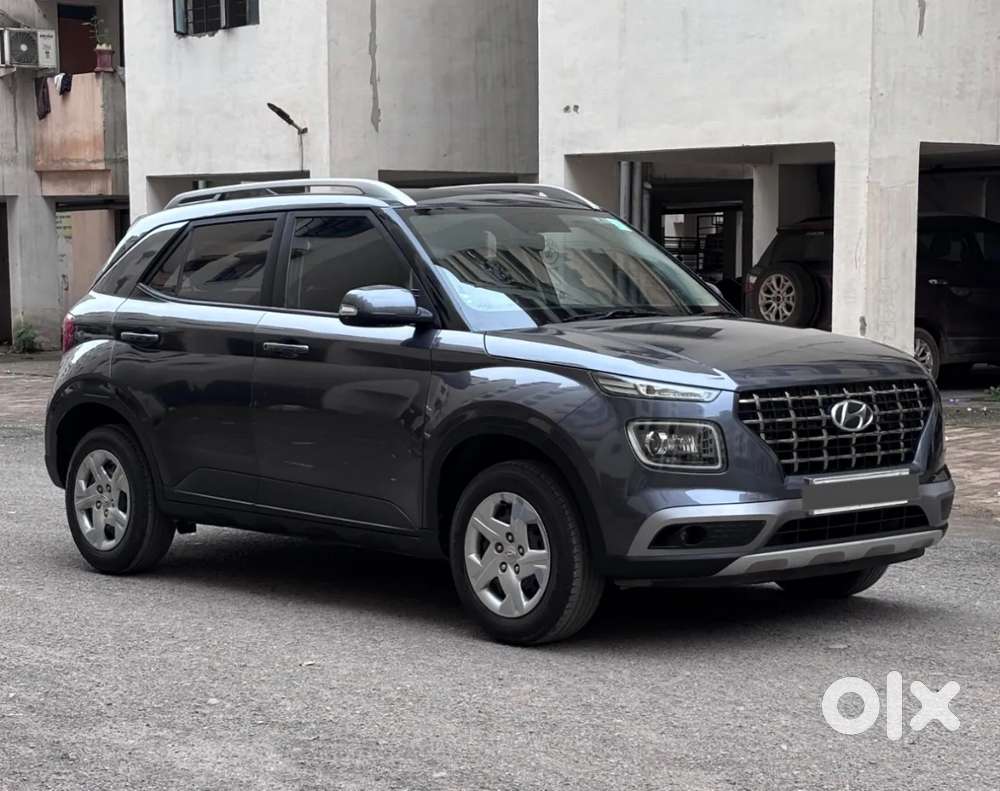 Hyundai Venue 1.2 S Plus, 2021, Petrol