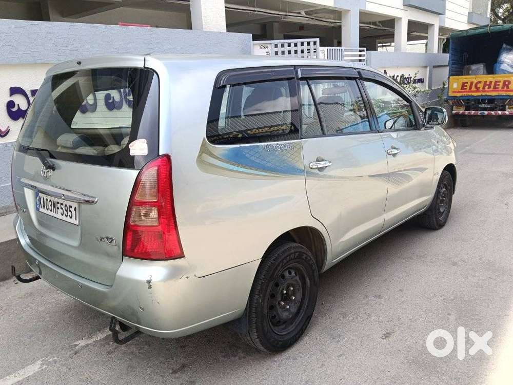 Toyota Innova 2.5 Z Diesel 7 Seater, 2006, Diesel