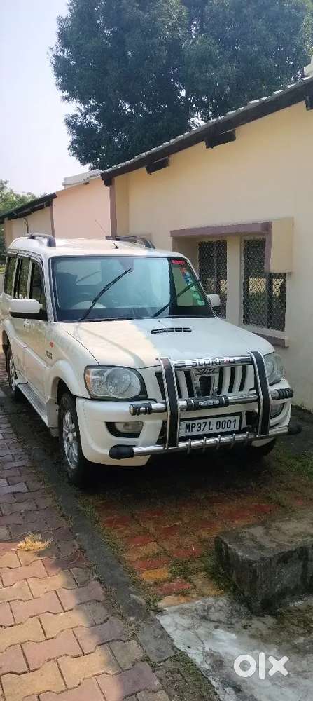 Mahindra Scorpio 2014 Diesel Well Maintained