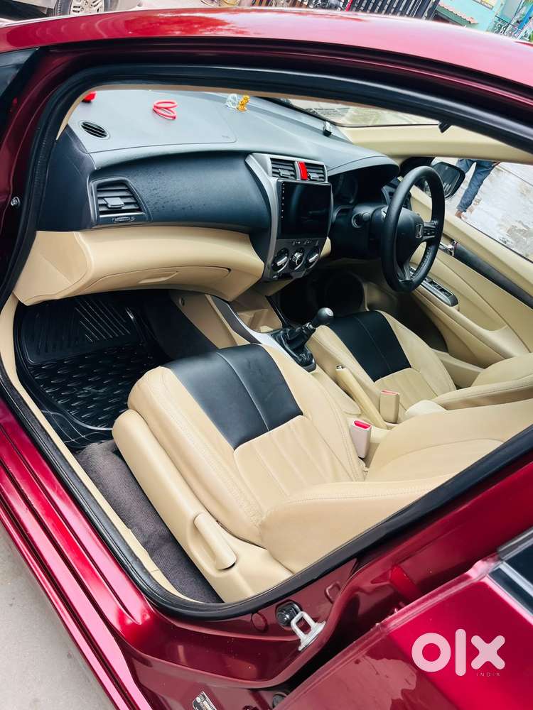 Honda City V Mt, 2013, Petrol