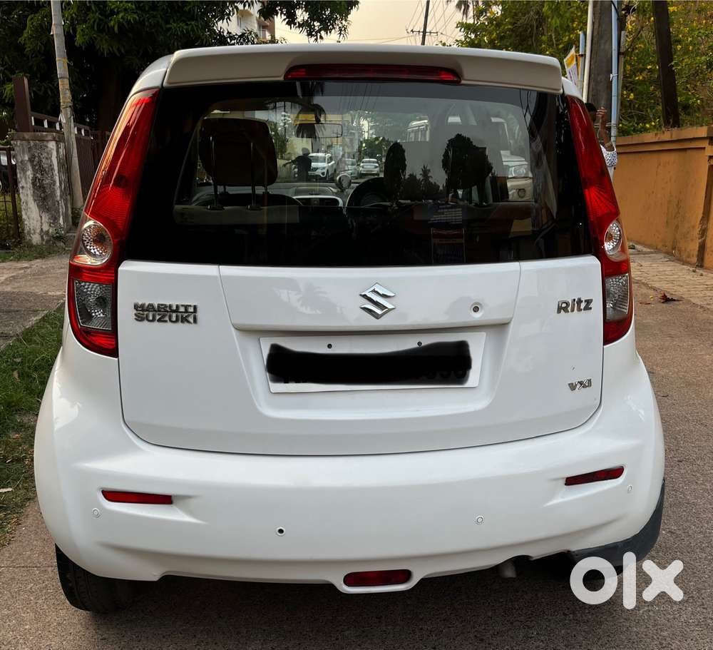Maruti Suzuki Ritz Vxi, 2014, Petrol