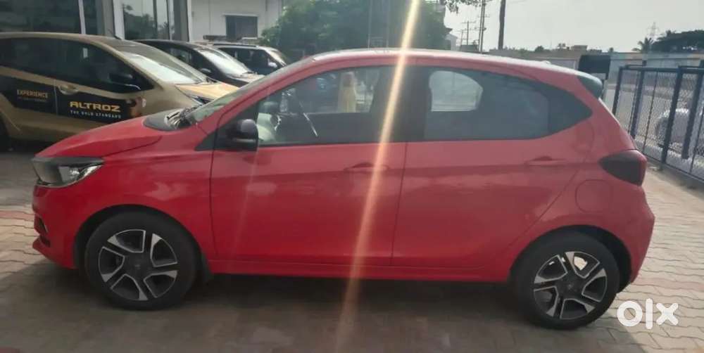 Tata Tiago Xza Plus Dual Tone1st Ownerreg 2022excellent Condition