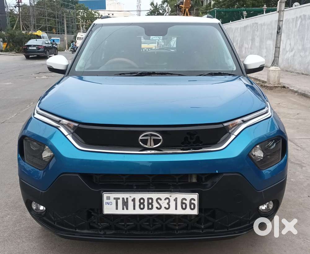 Tata Punch 1.2 Revotron Creative Amt Dual Tone, 2023, Petrol