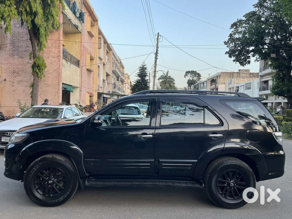 Toyota Fortuner 4x4 Mt 2.8 Diesel, 2015, Diesel