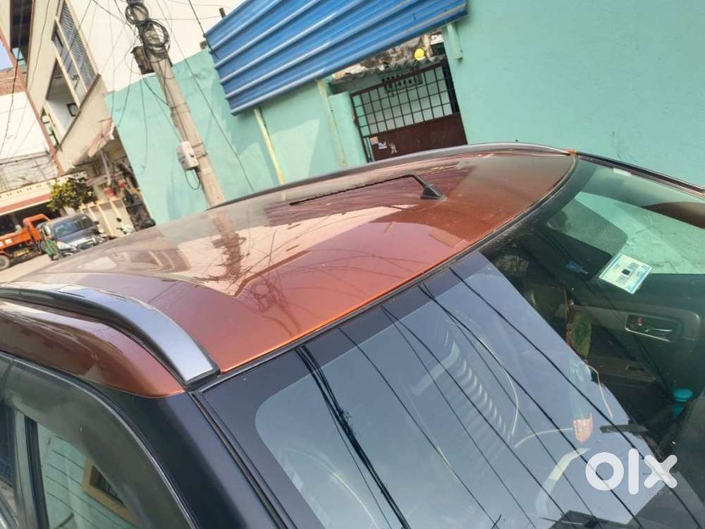 Maruti Suzuki Vitara Brezza 1.5 Zxi Plus Dual Tone, 2020, Petrol