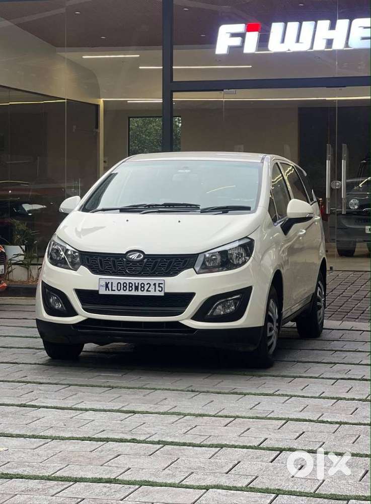 Mahindra Marazzo M2, 2021, Diesel