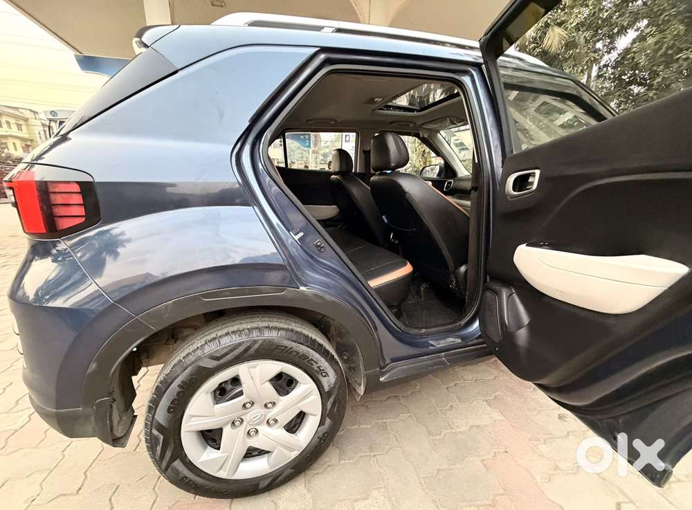 Hyundai Venue Sx Mt, 2022, Petrol