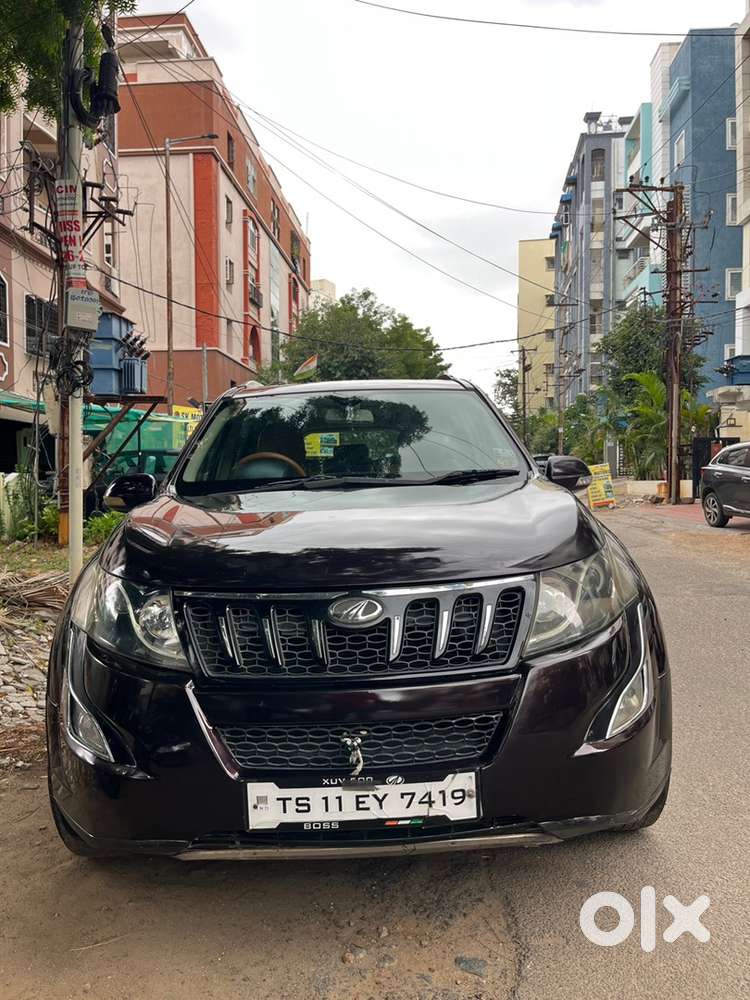 Mahindra Xuv500 W10 2015