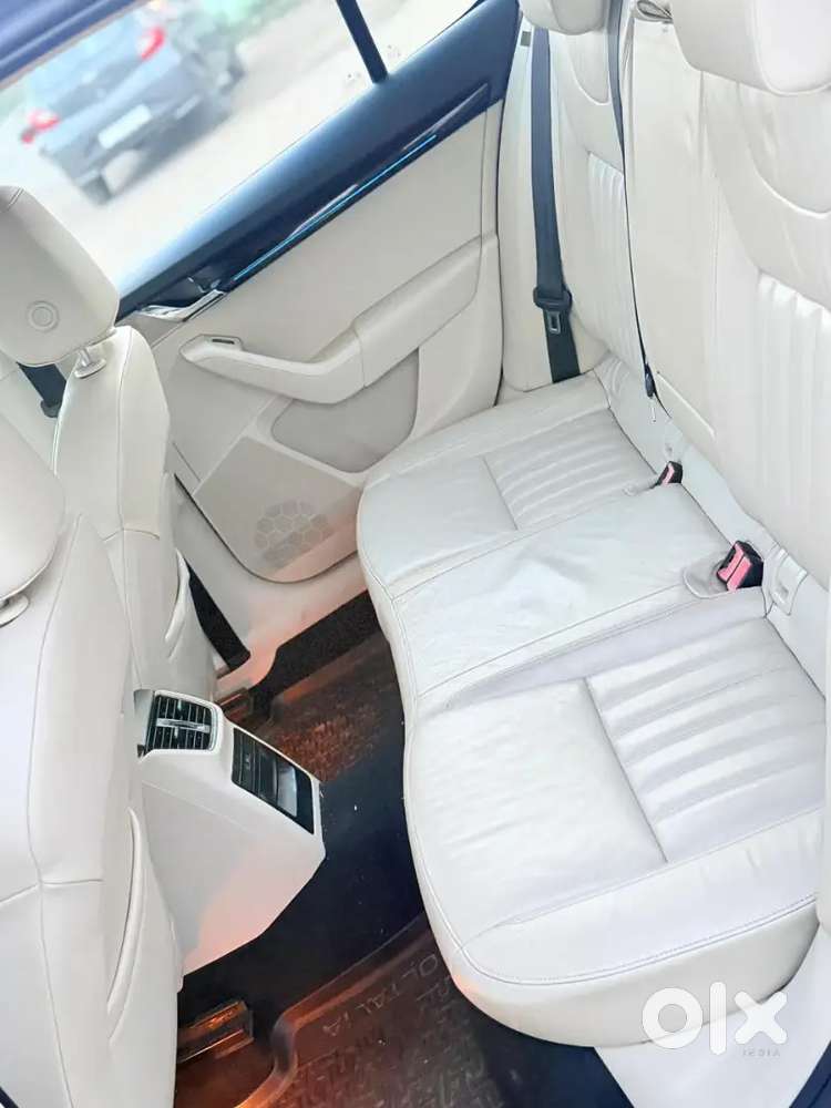 Skoda Octavia/ Petrol/ Automatic