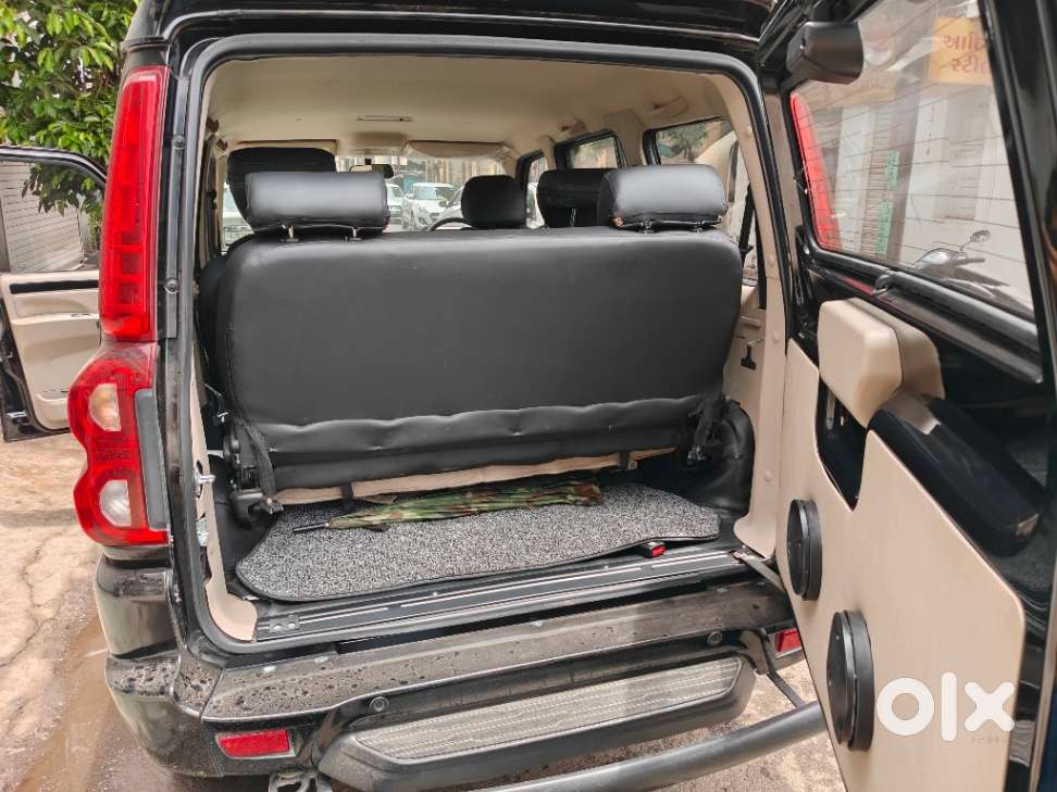 Mahindra Scorpio Classic 2.2 S 11 Mt 7 Cc, 2025, Diesel