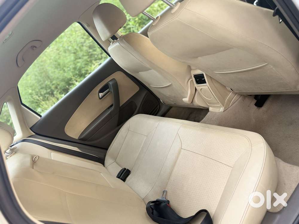 Volkswagen Vento Petrol Highline At, 2014, Petrol