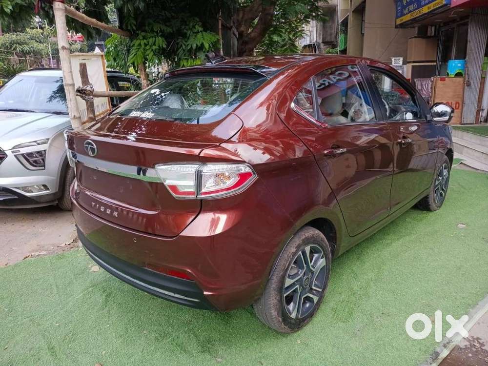 Tata Tigor Xz Plus Lux 1.2rtn Bs6ph2, 2025, Petrol