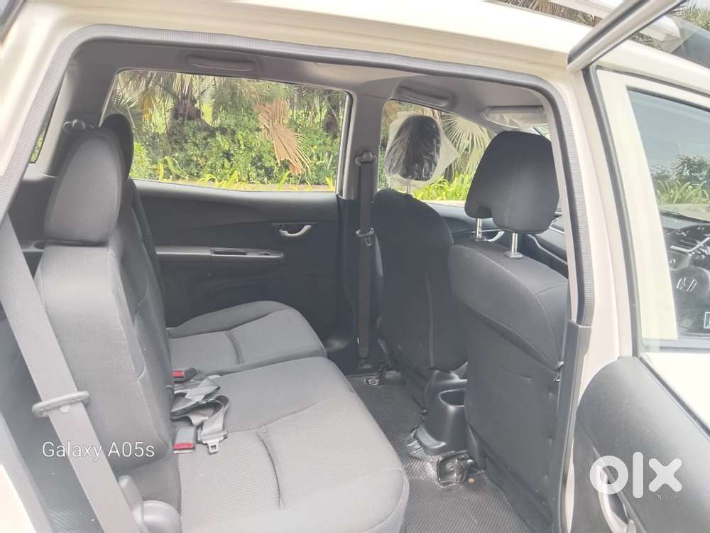 Honda Br-v 1.5 E I-vtec Mt, 2017, Petrol