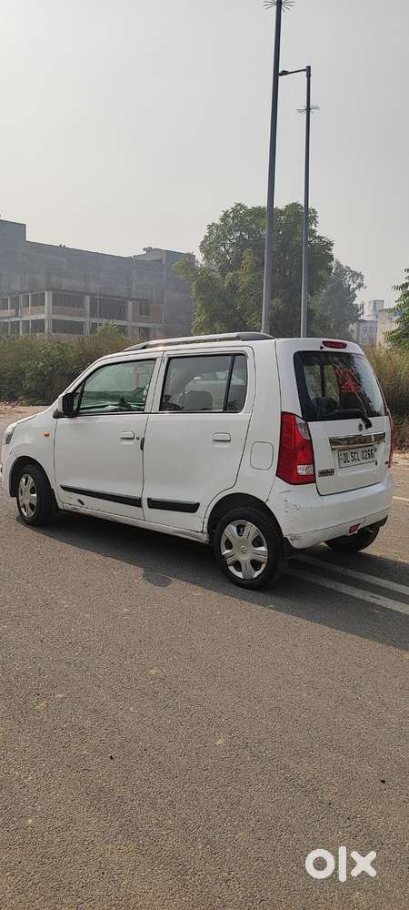 Maruti Suzuki Wagon R Vxi 1.0, 2015, Petrol