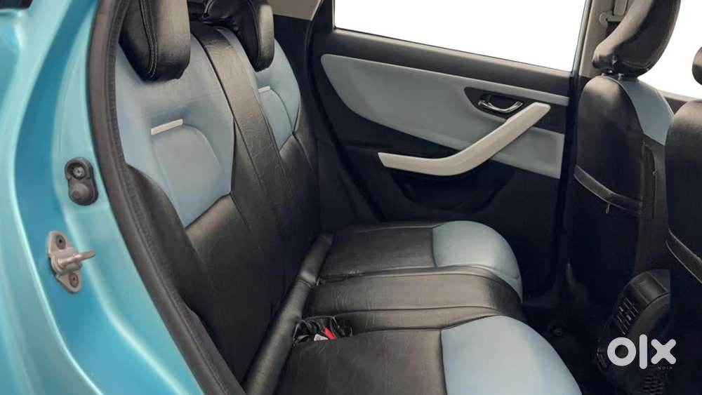 Tata Nexon Creative Plus 1.2 Revotron Petrol 6 Amt, 2023, Petrol