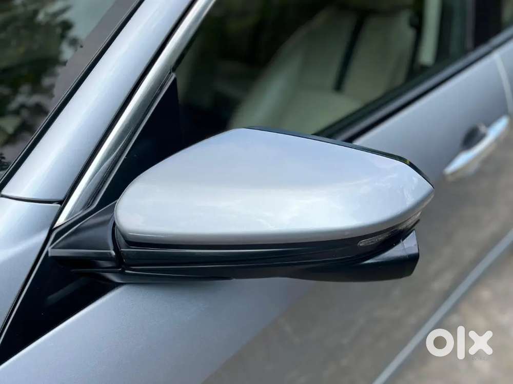 Top Model Automatc Petrol Civic Only 41k Drvn Wth Service Record