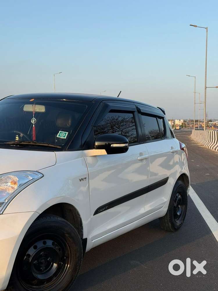 Maruti Swift Vxi Petrol  Single Owner  Good Condition