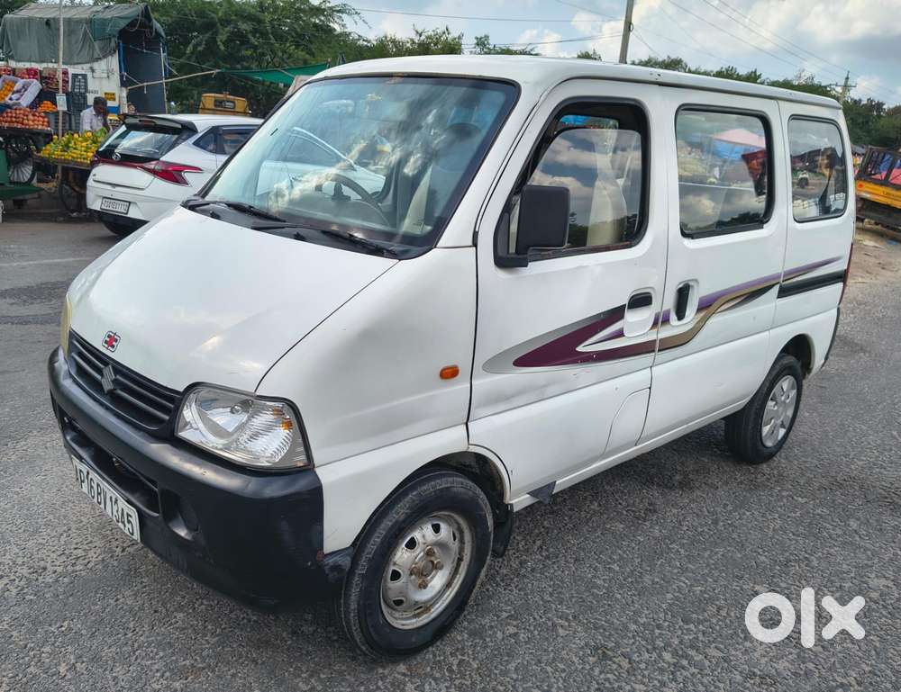 Maruti Suzuki Eeco 7 Seater Standard, 2011, Petrol