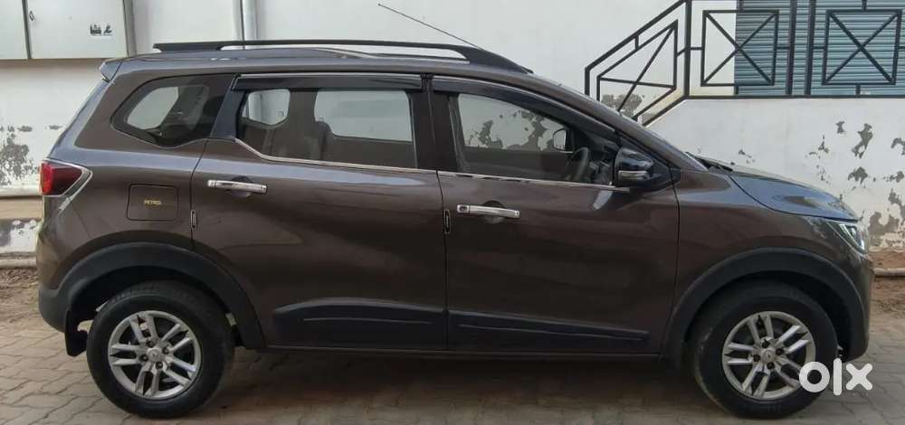 Renault Triber 2024 Petrol Well Maintained