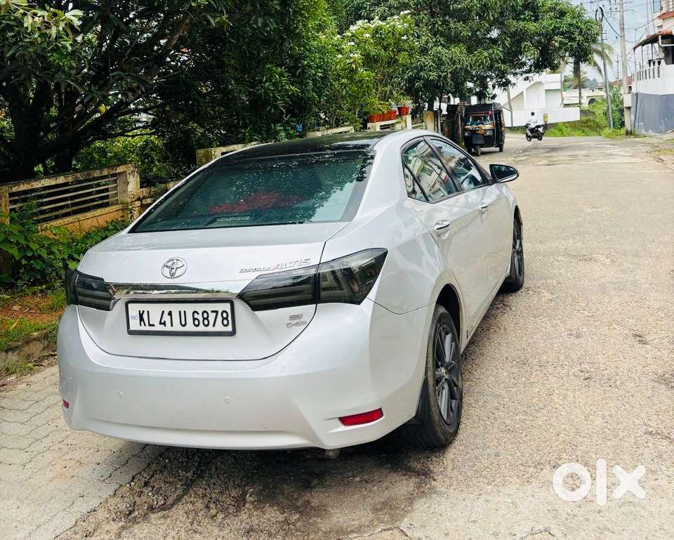 Toyota Corolla Altis Diesel 2015