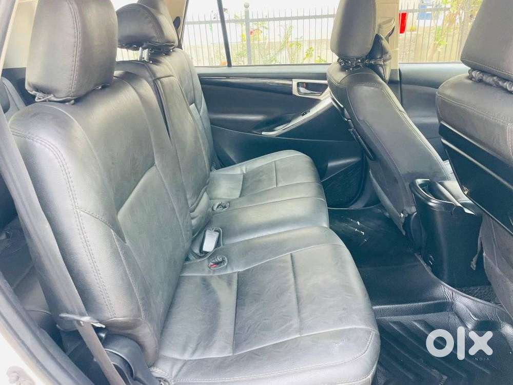 Toyota Innova Crysta 2.4 V 8 Str, 2018, Diesel