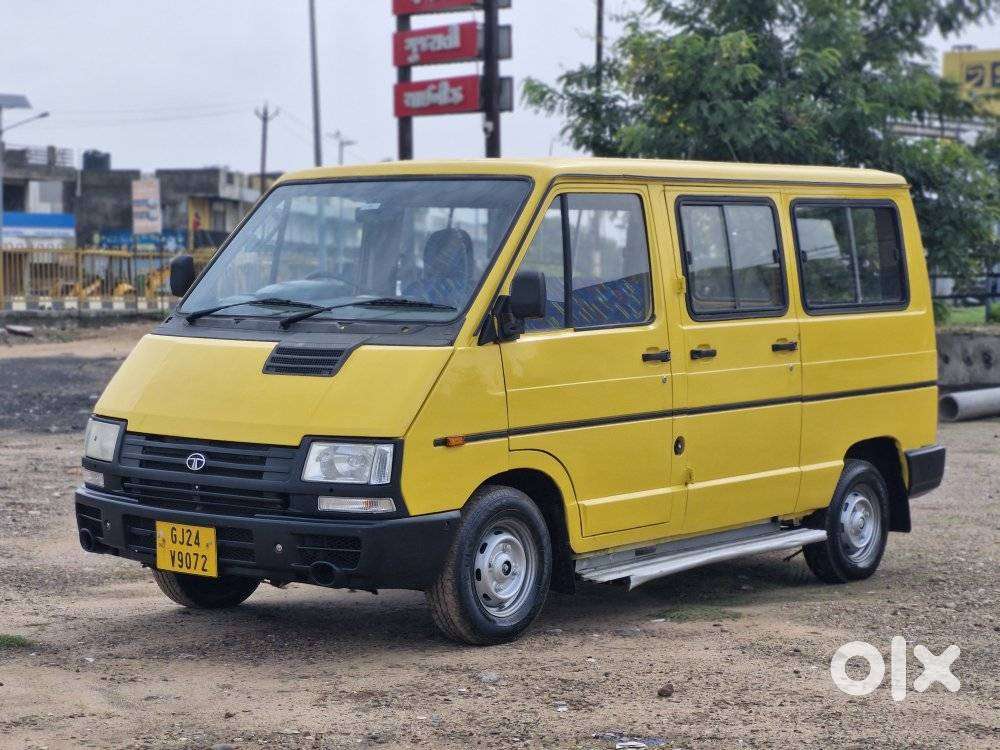 Tata Winger Deluxe - Hi Roof (non-ac), 2016, Diesel