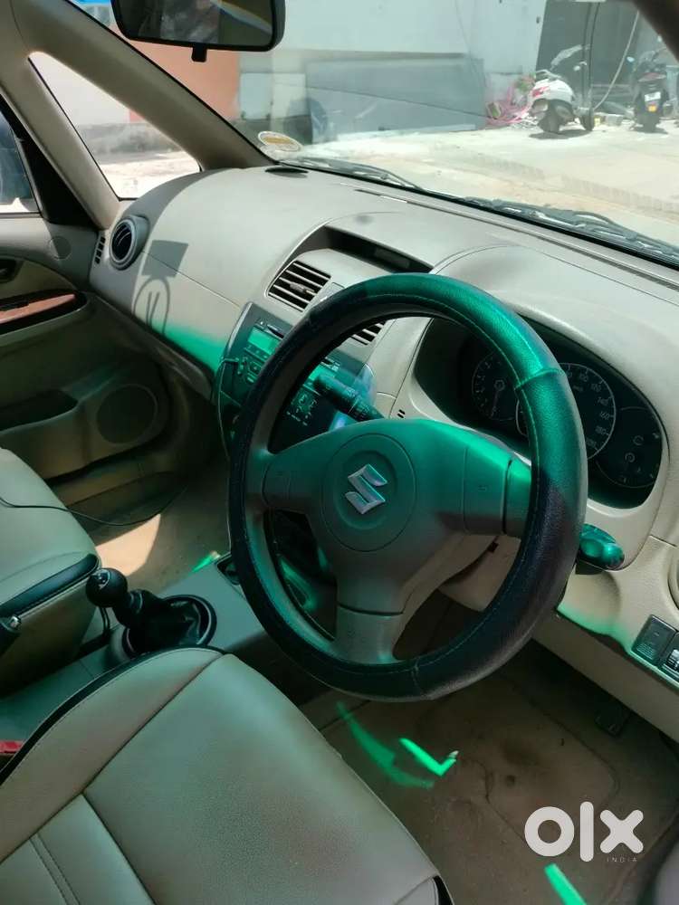 Maruti Suzuki Sx4 2010 Year Petrol