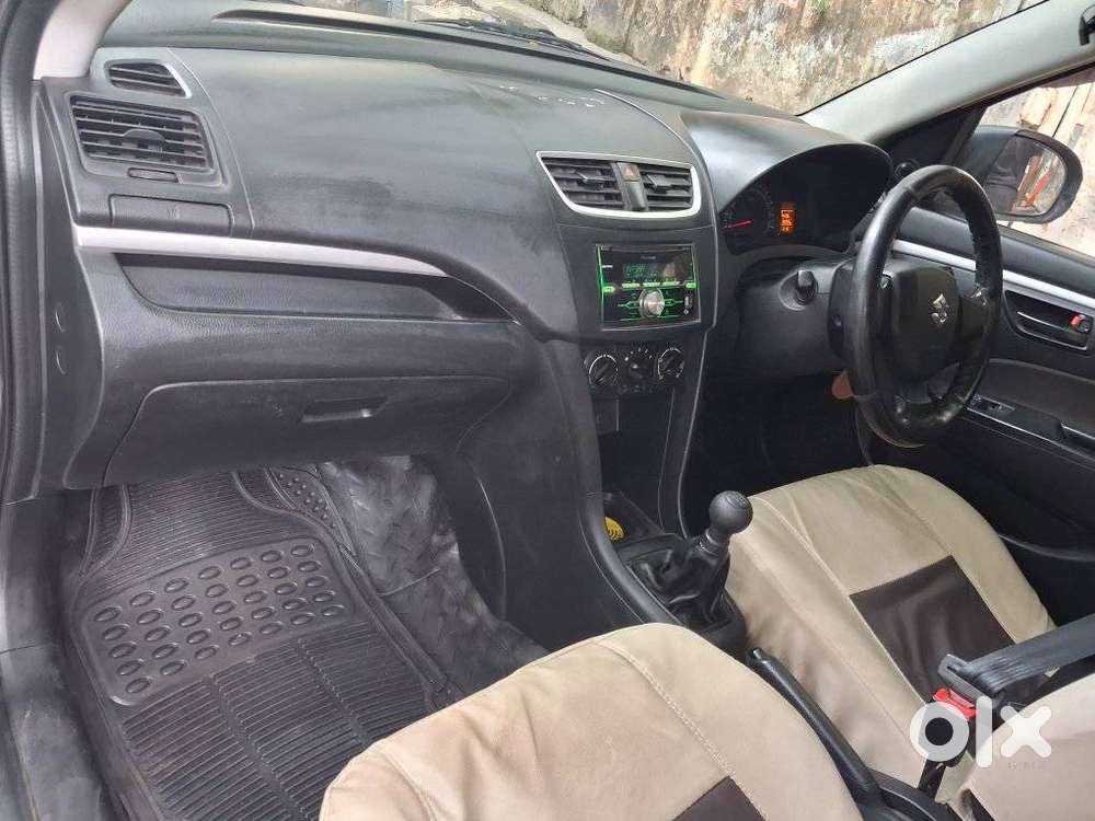 Maruti Suzuki Swift Lxi Option, 2017, Petrol