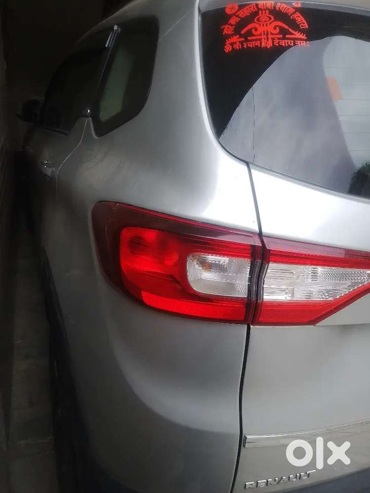 Renault Triber 2021 Dual Tone