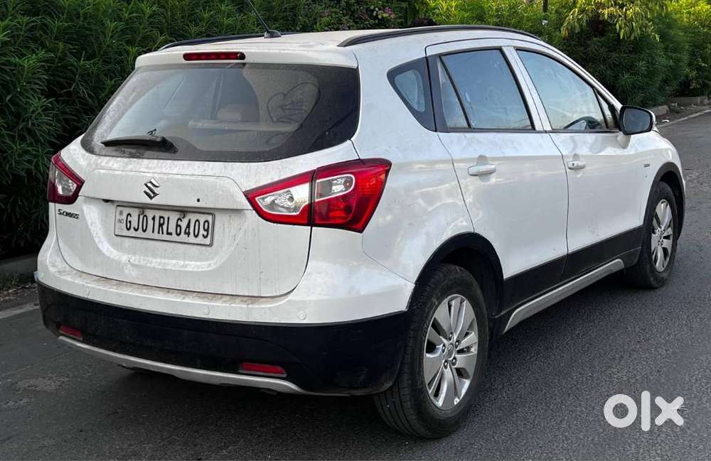 Maruti Suzuki S Cross Zeta Shvs, 2015, Diesel