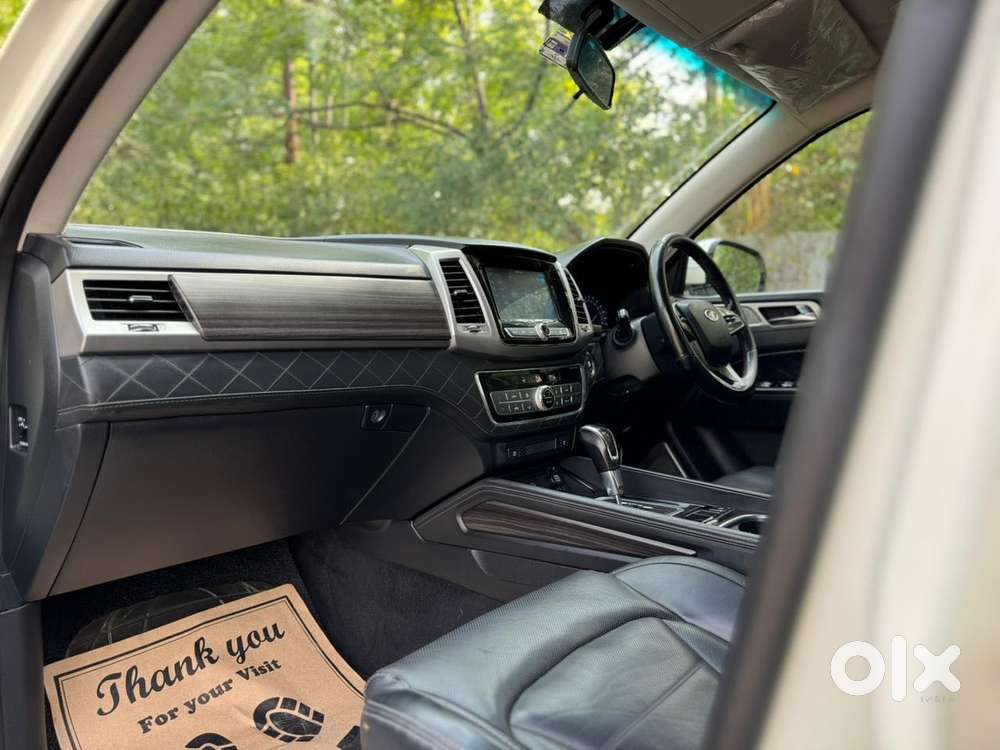 Mahindra Alturas G4 4x2 At, 2019, Diesel