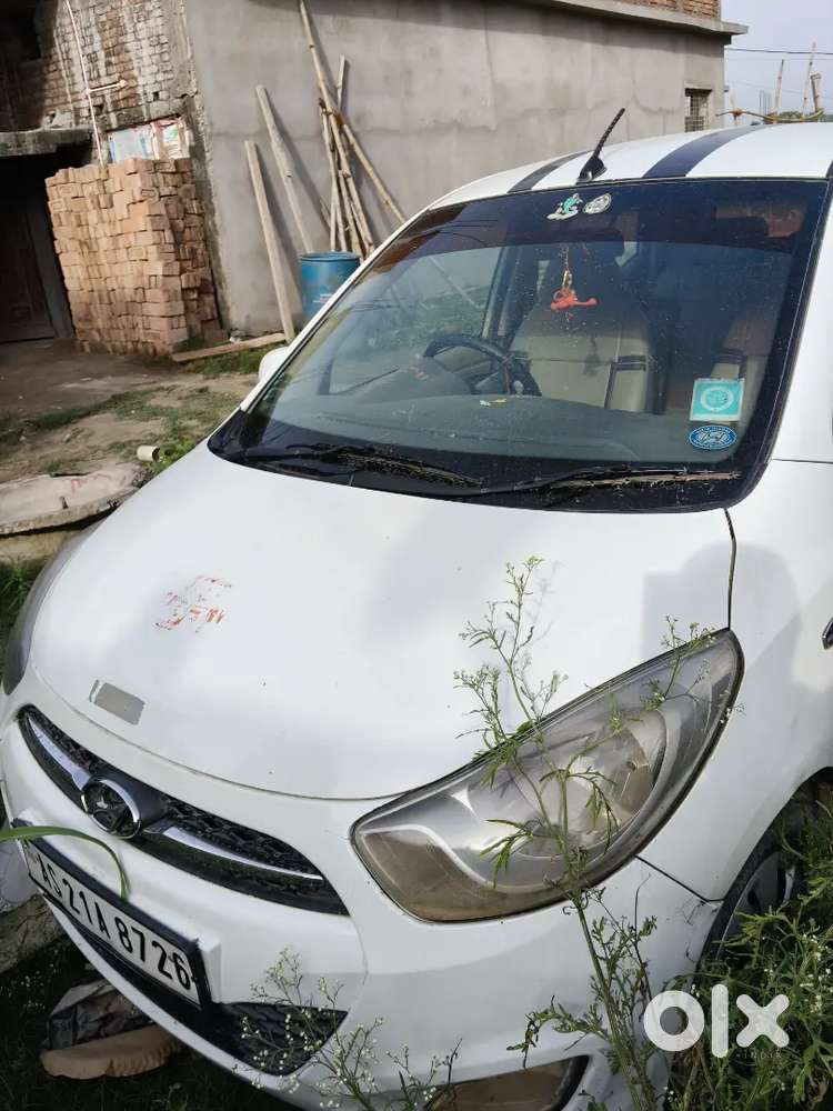 Hme Apna I10 Car Bechni Hai