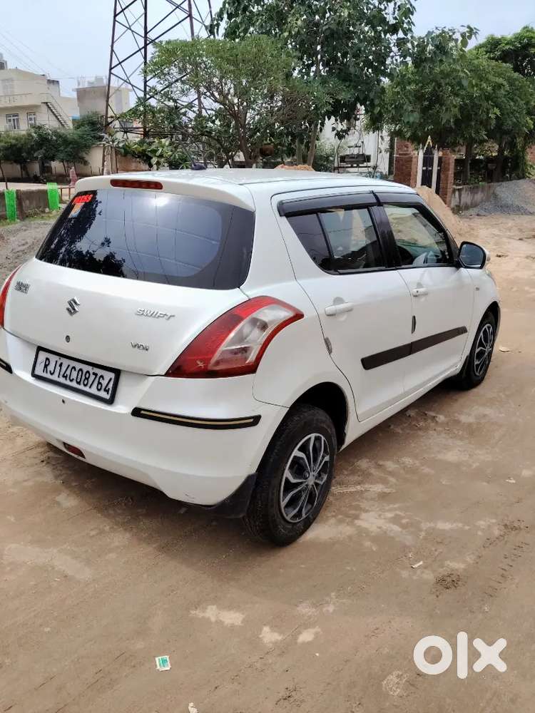 Maruti Suzuki Swift Rs 2013 Diesel Manual Accilent Condition