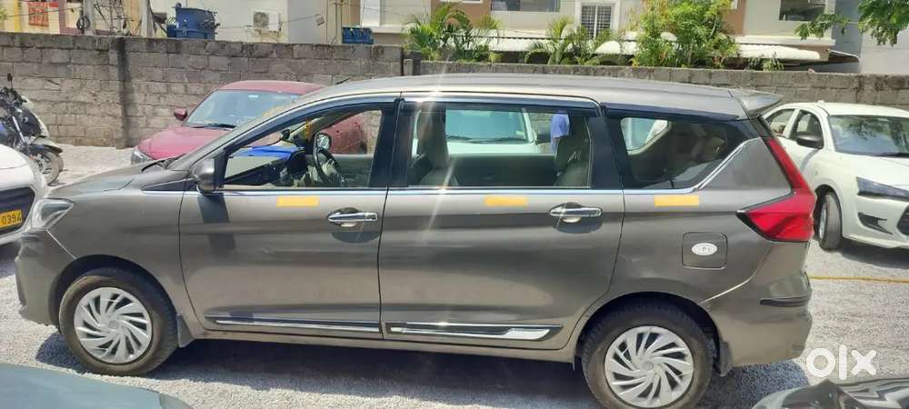 Maruti Suzuki Ertiga 2024 Cng & Hybrids 115000 Km Driven