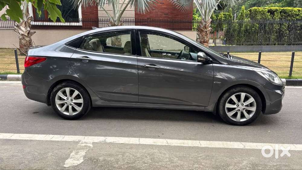 Hyundai Fluidic Verna 1.6 Vtvt Sx, 2014, Petrol