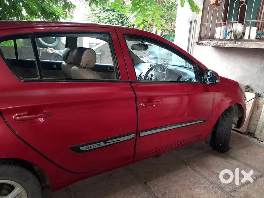 Hyundai I20 2012 Cng & Hybrids 102000 Km Driven