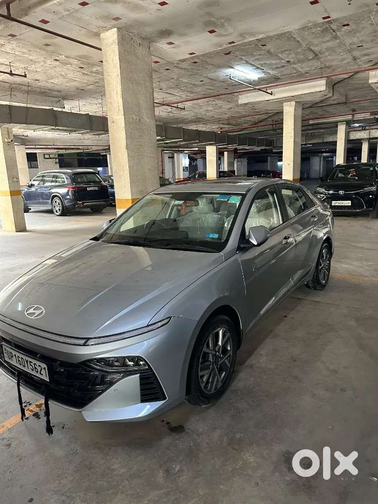 Hyundai Verna Facelift (sx Petrol)