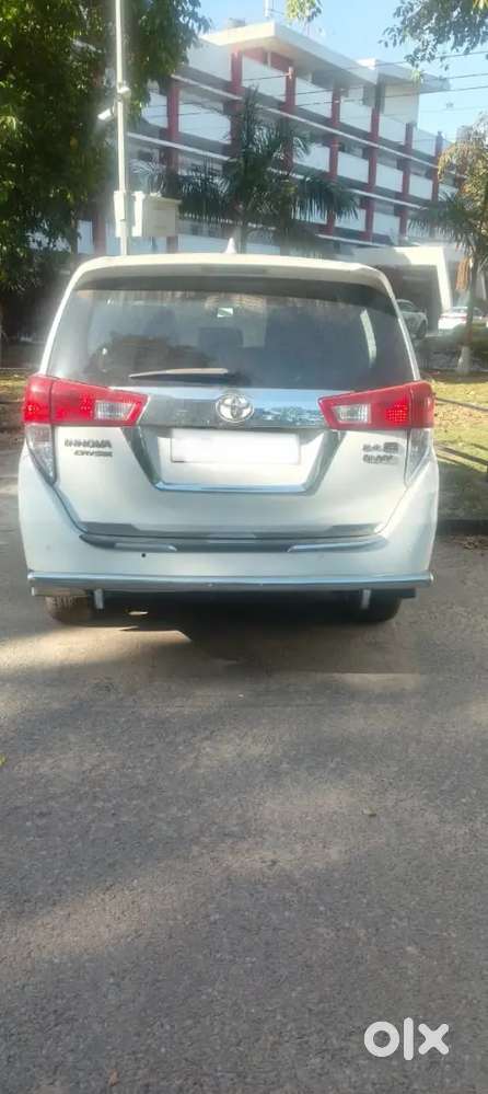 Toyota Innova Crysta 2019 Diesel 150000 Km Driven