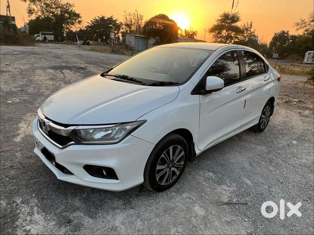 Honda City 1.5 V Cvt I-vtec Mt, 2022, Petrol