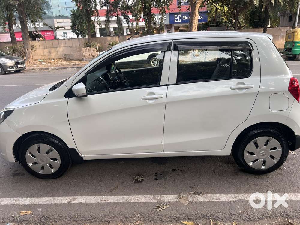 Maruti Suzuki Celerio Zxi Optional Amt, 2016, Petrol