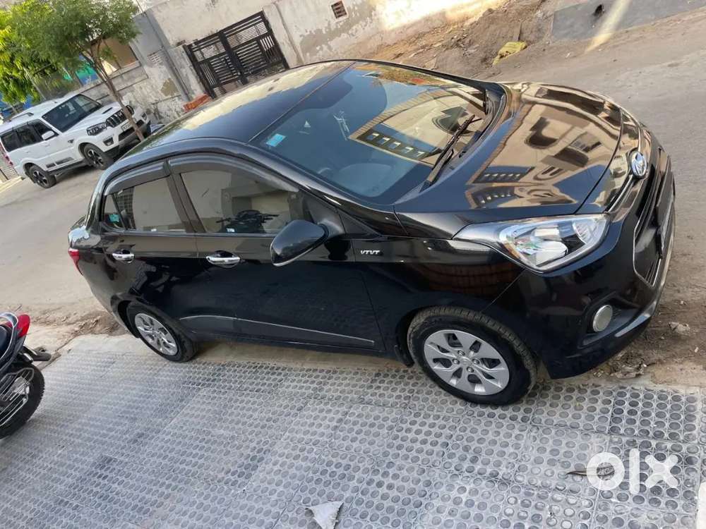 Hyundai Xcent 2015 Model