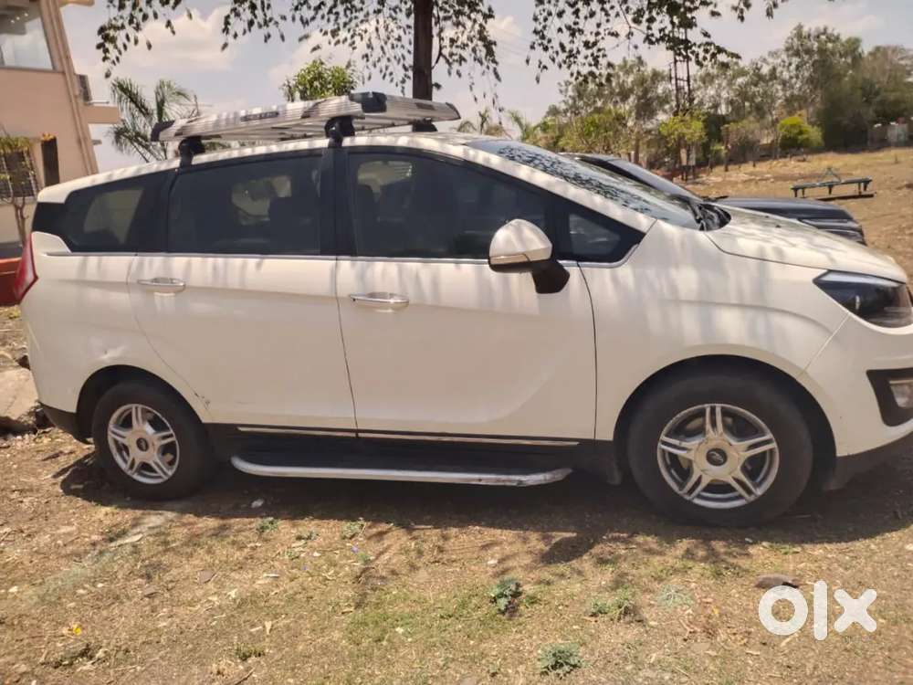 Mahindra Marazzo 2019 Diesel 182000 Km Driven