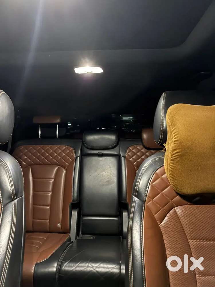 Mahindra Alturas G4 2019 Diesel 160000 Km Driven