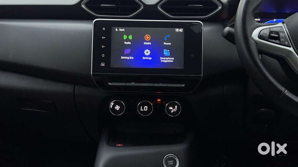 Nissan Magnite 1.0 Xv Premium Turbo Cvt, 2022, Petrol