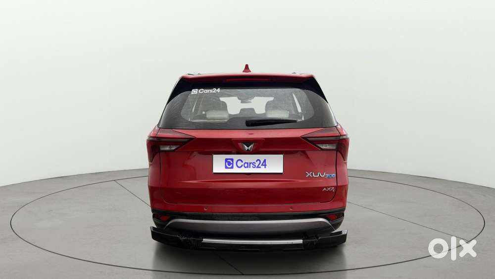 Mahindra Xuv700 2.0 Ax 7 Petrol Mt Str, 2021, Petrol