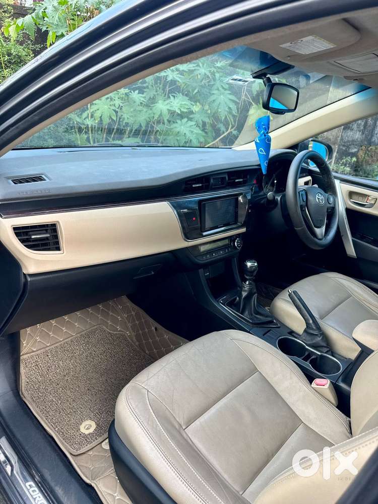 Toyota Corolla Altis 2013-2017 G At, 2016, Petrol