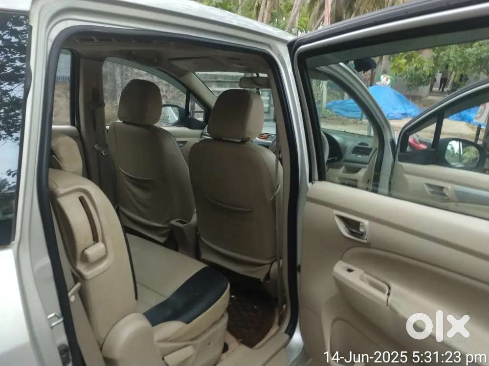Maruti Suzuki Ertiga 2016