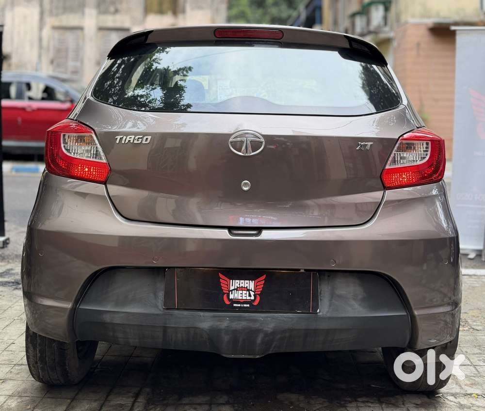 Tata Tiago 1.2 Revotron Xt (o), 2017, Petrol