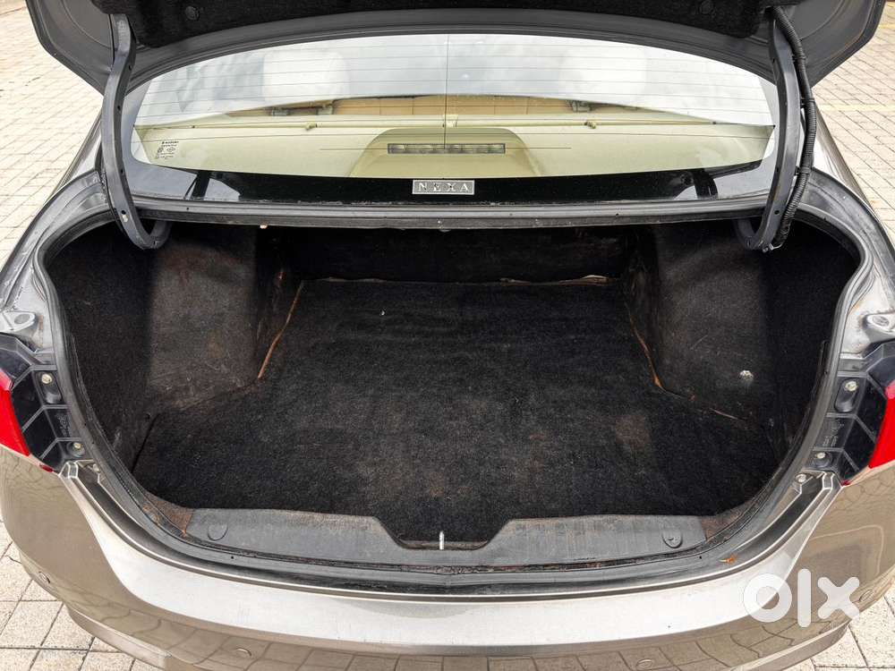 Maruti Suzuki Ciaz Smart Hybrid Alpha , 2019, Petrol