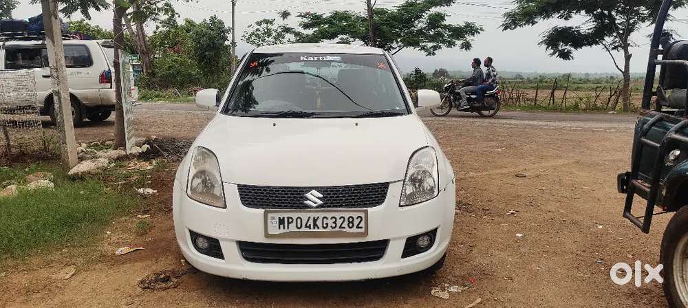 Maruti Suzuki Dzire 2017 Diesel 80000 Km Driven